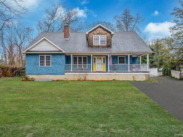 273 N Country Road , Miller Place, NY 11764