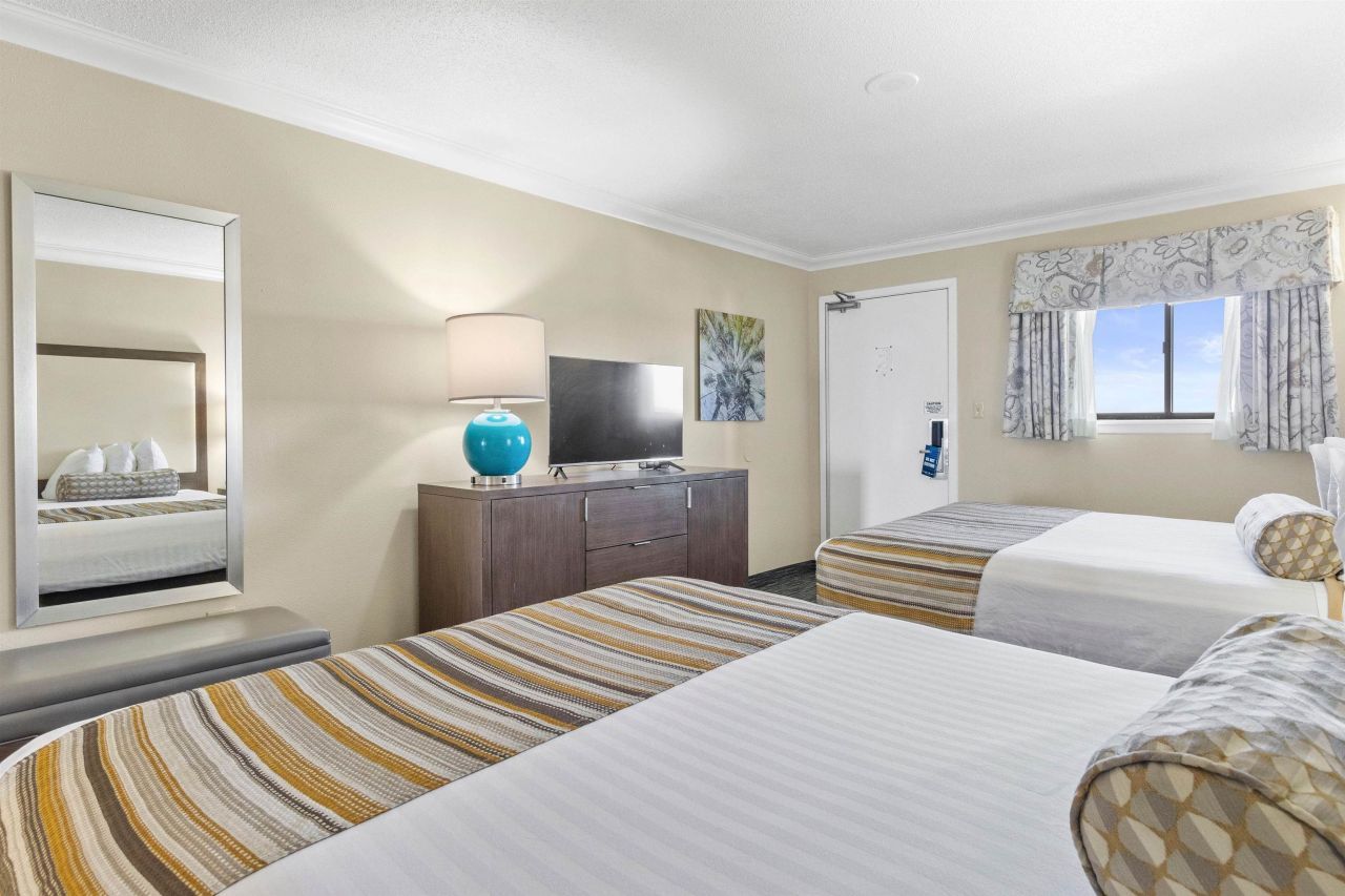 1105 S Ocean Blvd.  Photo 7