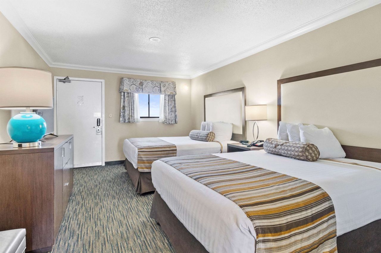 1105 S Ocean Blvd.  Photo 9