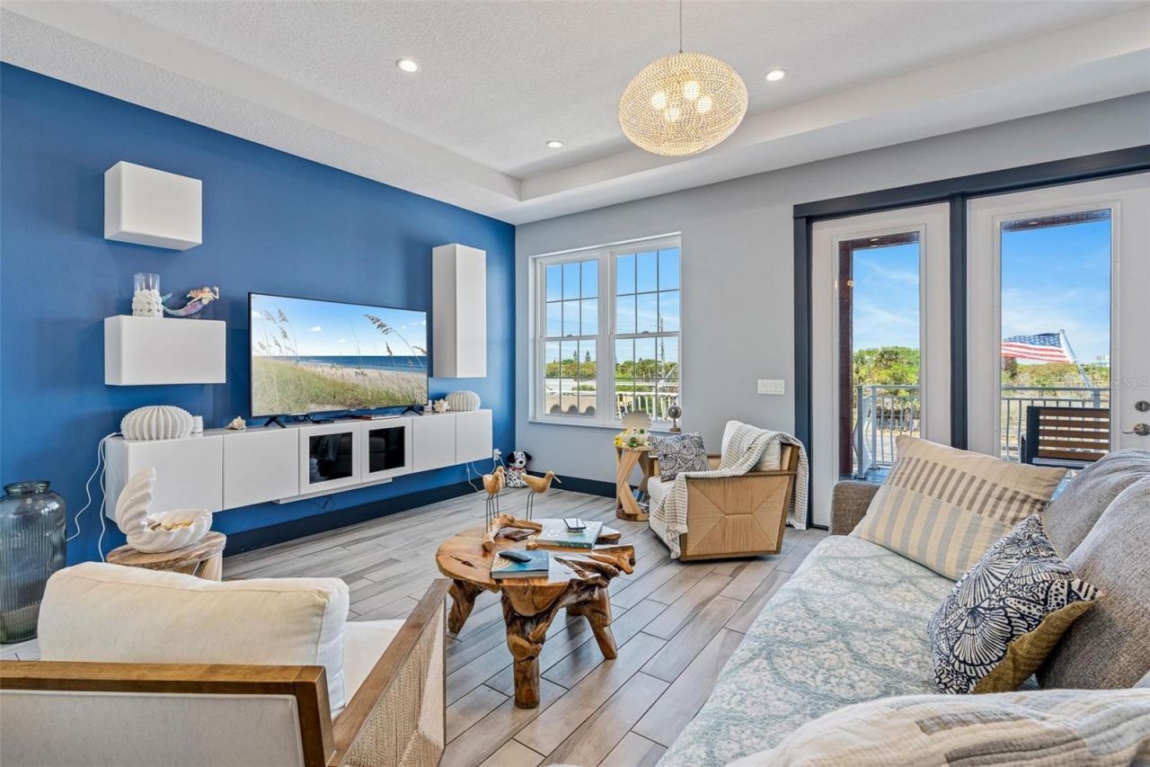 701 E 3rd Avenue , Unit PH, New Smyrna Beach, FL 32169 Photo