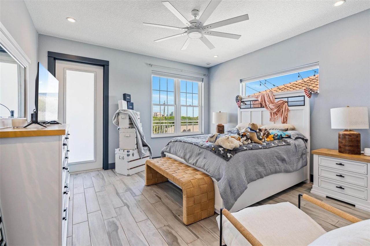 701 E 3rd Avenue , Unit PH, New Smyrna Beach, FL 32169 Photo