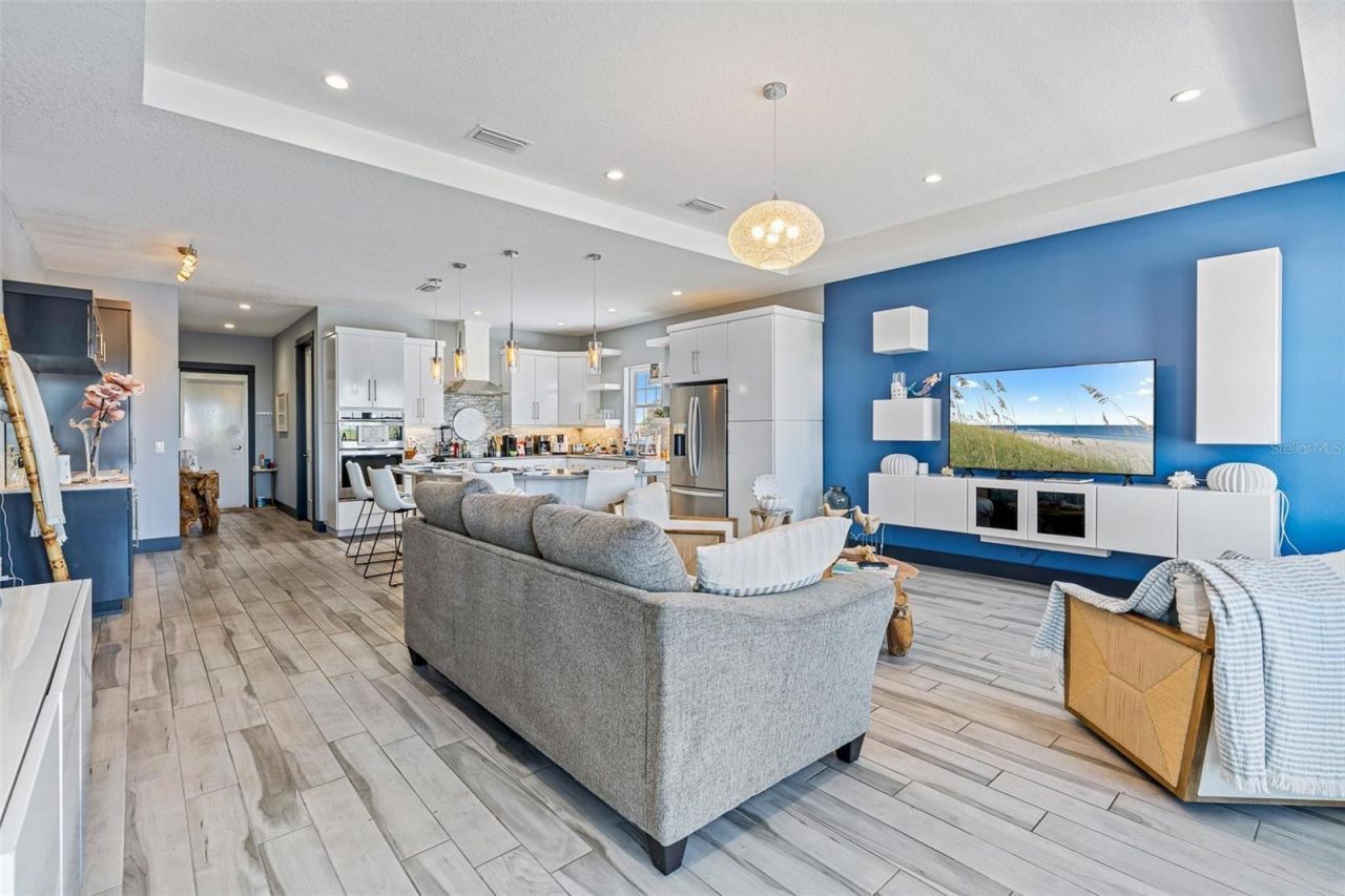 701 E 3rd Avenue , Unit PH, New Smyrna Beach, FL 32169 Photo