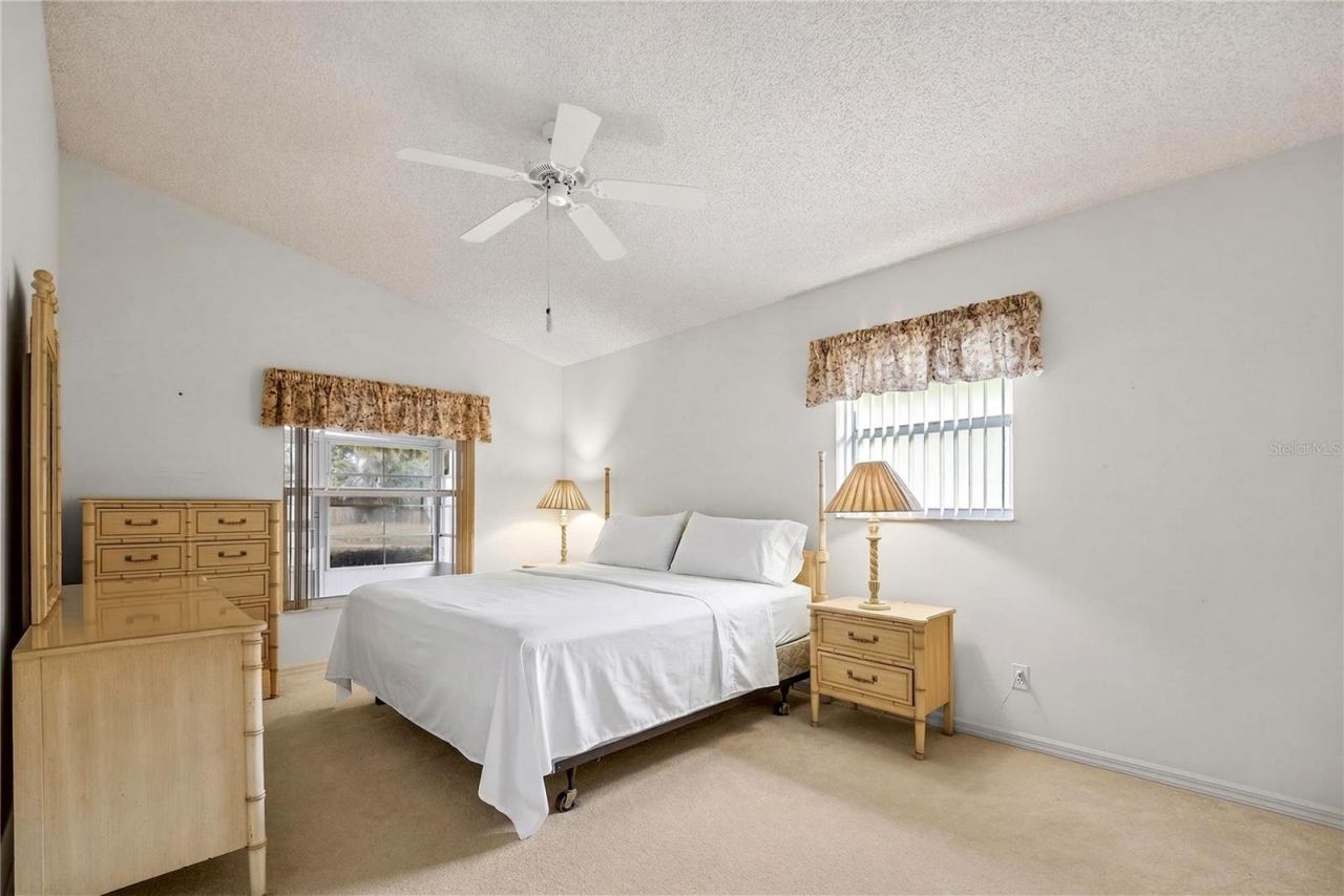 4436 Fern Drive , Unit 5, Bradenton, FL 34208 Photo