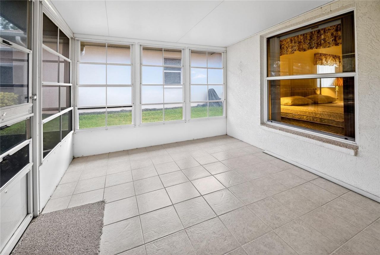 4436 Fern Drive , Unit 5, Bradenton, FL 34208 Photo