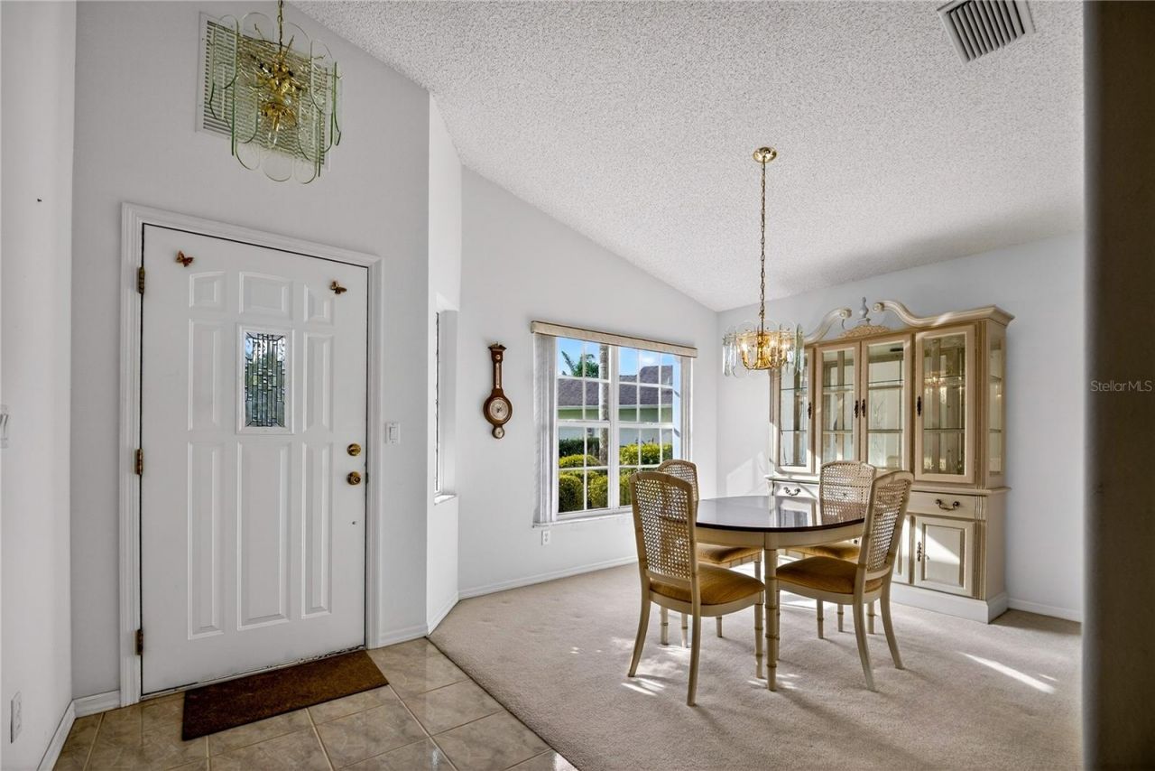 4436 Fern Drive , Unit 5, Bradenton, FL 34208 Photo