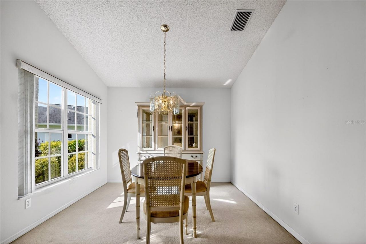 4436 Fern Drive , Unit 5, Bradenton, FL 34208 Photo