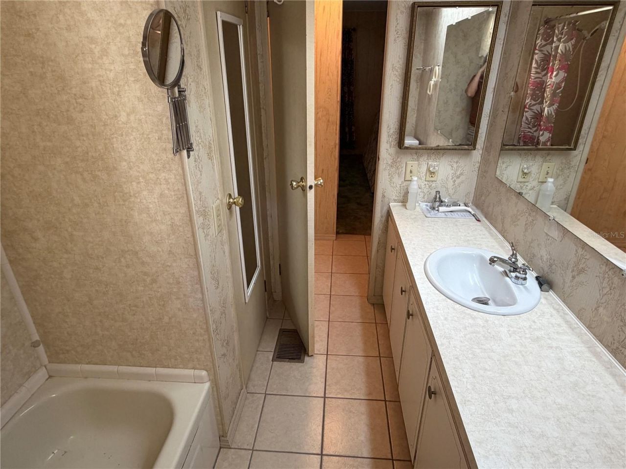 5619 Bayshore Rd , Unit 126, Palmetto, FL 34221 Photo