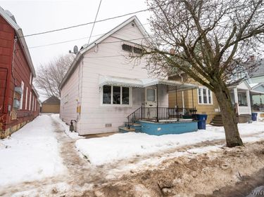166 Barnard Street, Buffalo, NY 14206