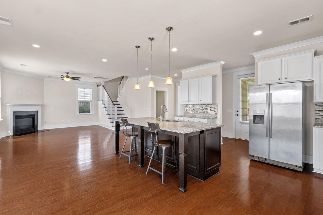 309 Scholar Way Photo 12