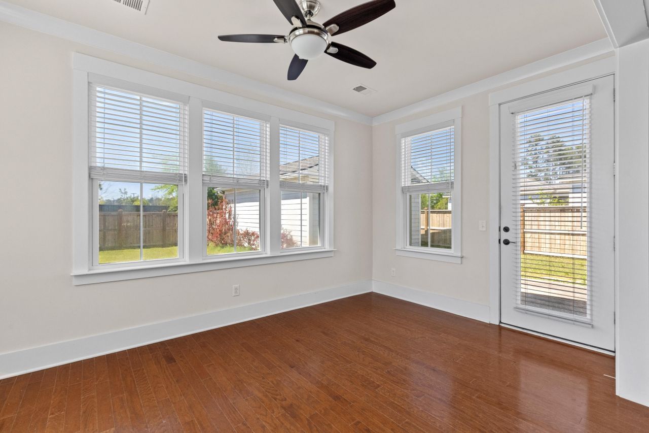 309 Scholar Way Photo 22