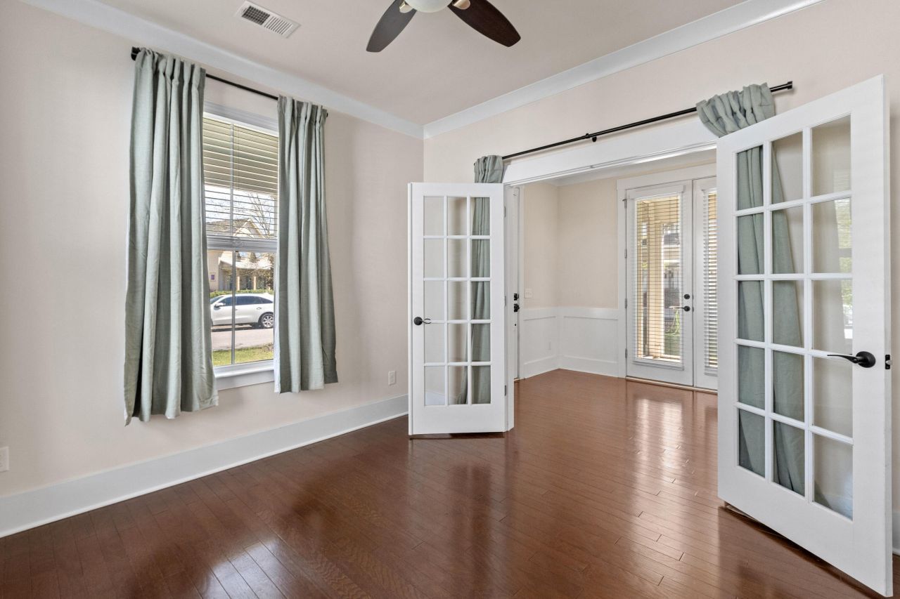 309 Scholar Way Photo 6