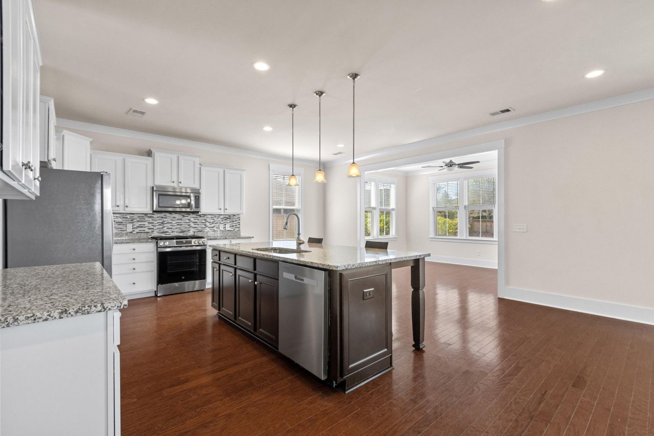 309 Scholar Way Photo 7