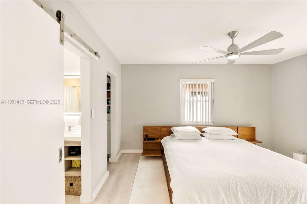 1801 NE 20th St, Fort Lauderdale, FL 33305 Photo