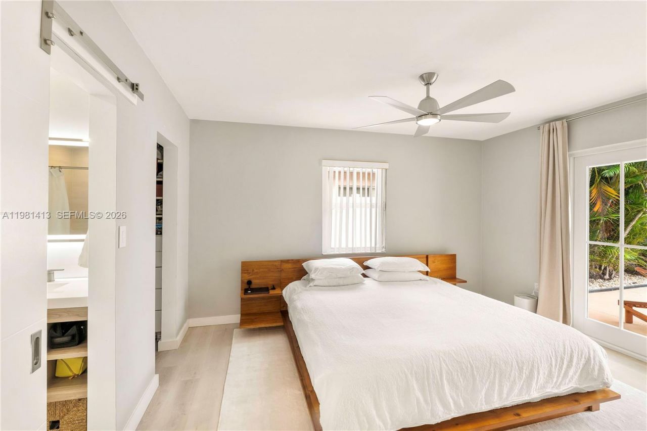 1801 NE 20th St, Fort Lauderdale, FL 33305 Photo