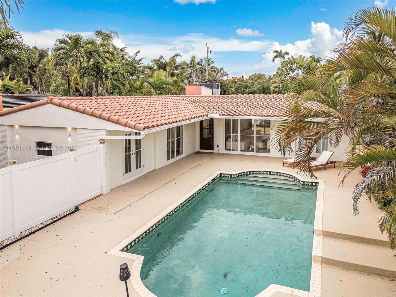 1801 NE 20th St, Fort Lauderdale, FL 33305 Photo