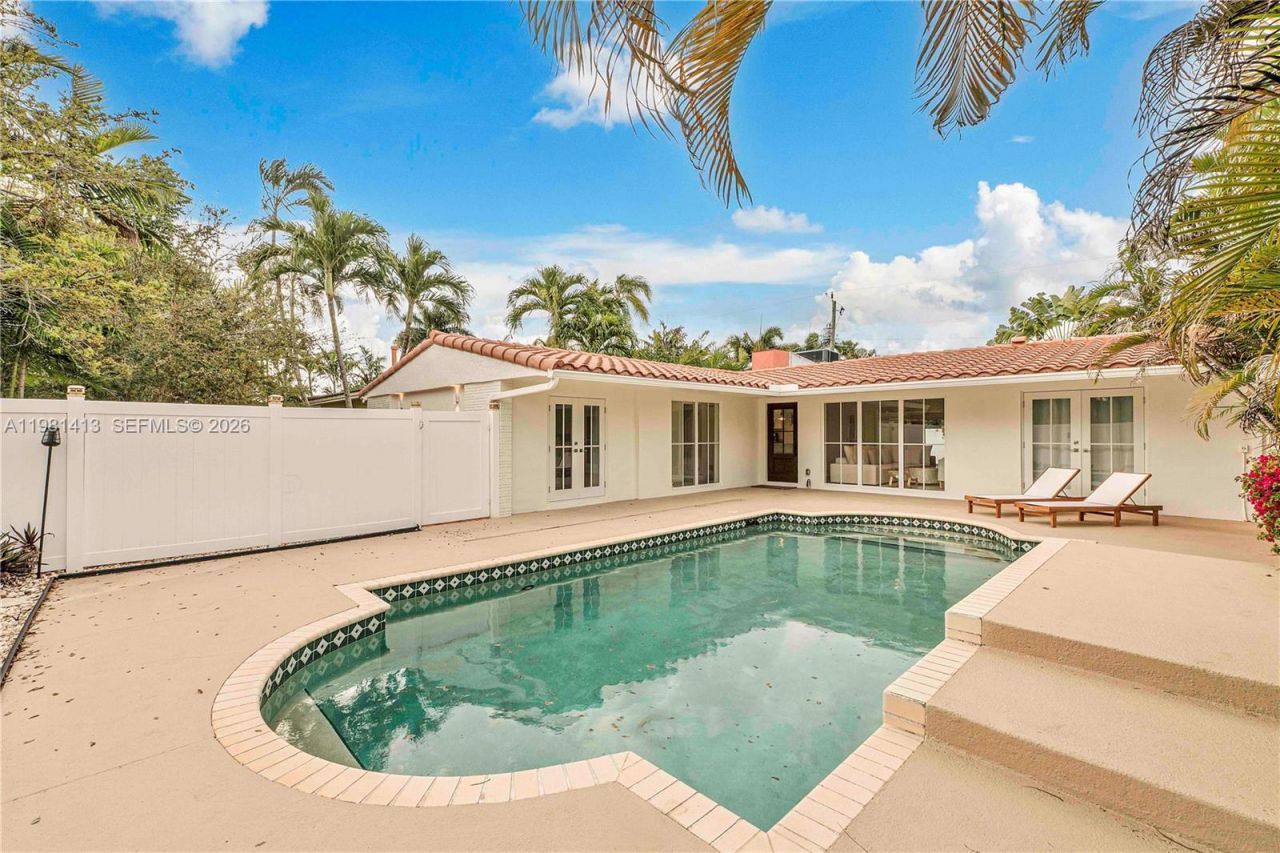 1801 NE 20th St, Fort Lauderdale, FL 33305 Photo