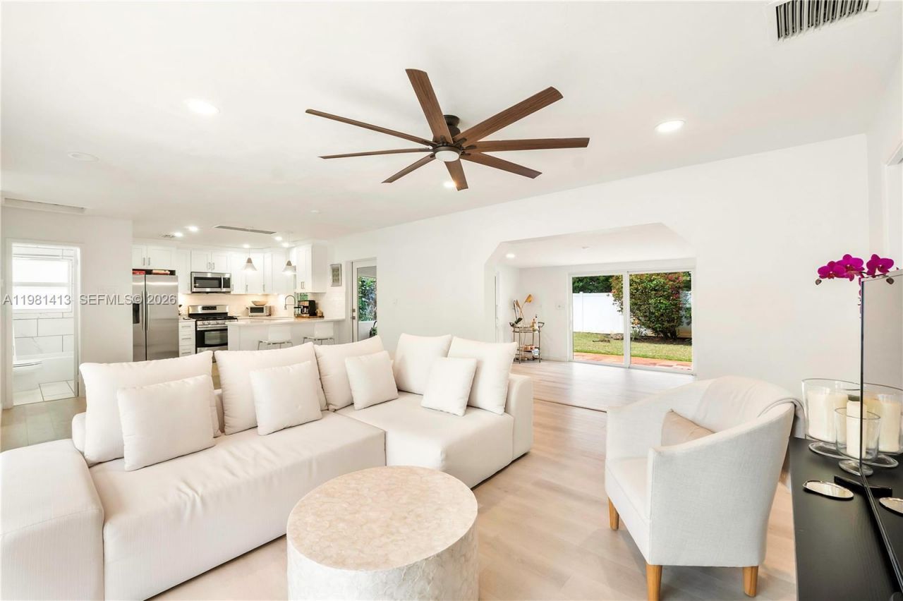 1801 NE 20th St, Fort Lauderdale, FL 33305 Photo