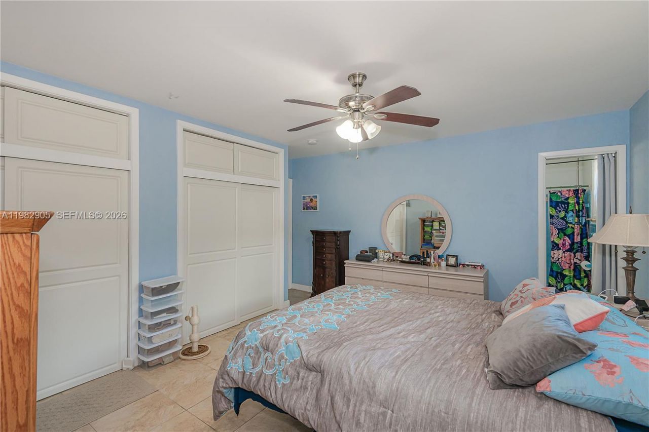 5651 NW 3rd St , Miami, FL 33126 Photo