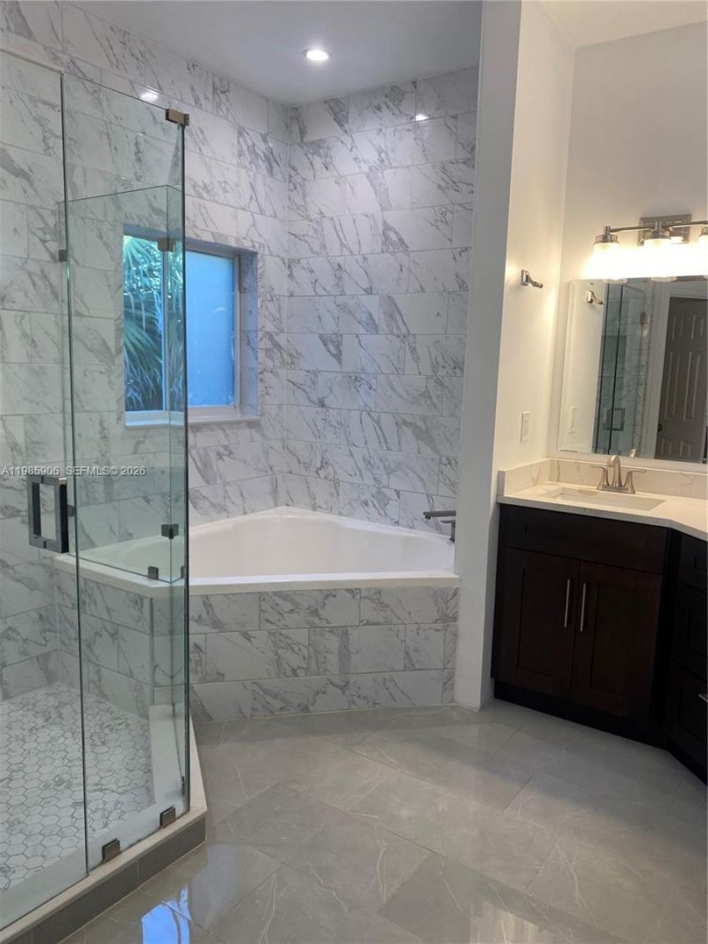 2706 NE 30th Pl , Unit 2706, Fort Lauderdale, FL 33306 Photo