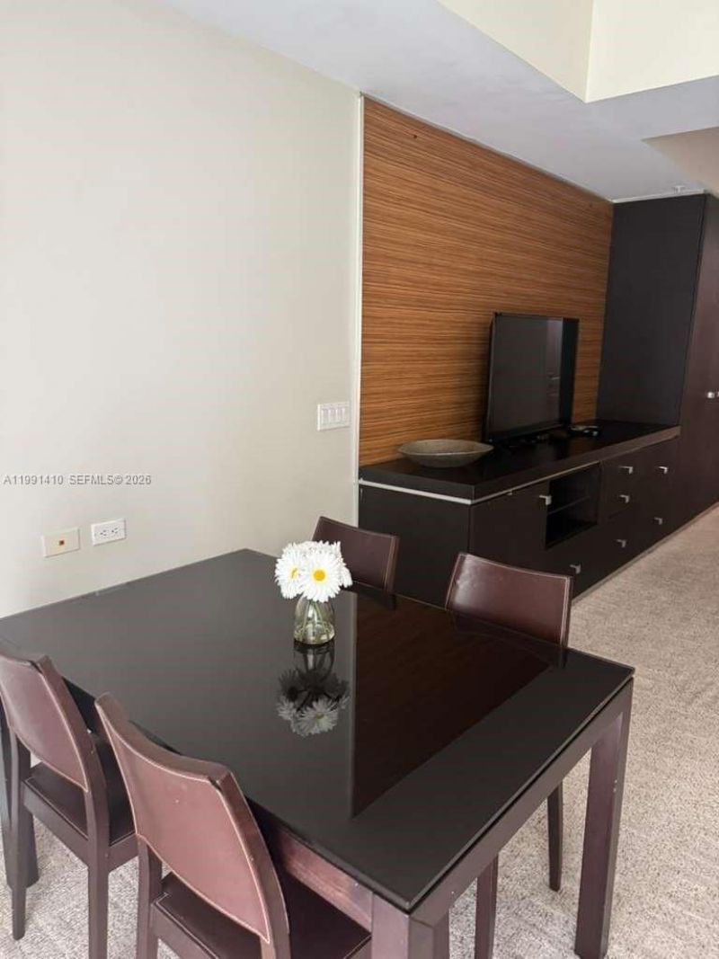 5300 NW 87th Ave , Unit 1507, Doral, FL 33178 Photo