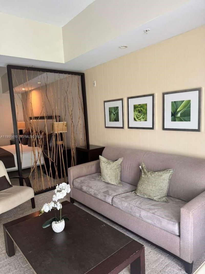 5300 NW 87th Ave , Unit 1507, Doral, FL 33178 Photo