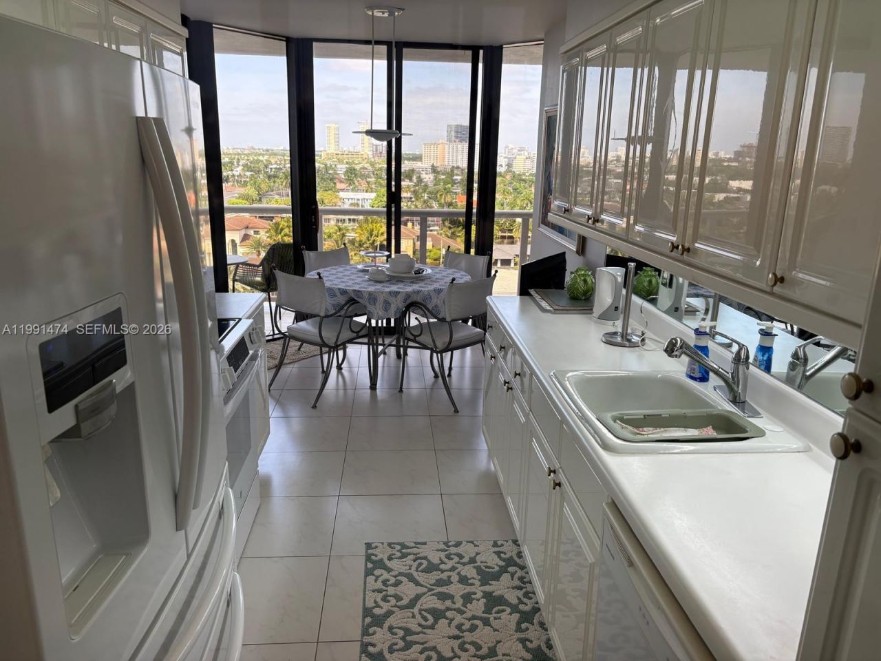 3600 Yacht Club Dr, Unit 1001, Aventura, FL 33180 Photo