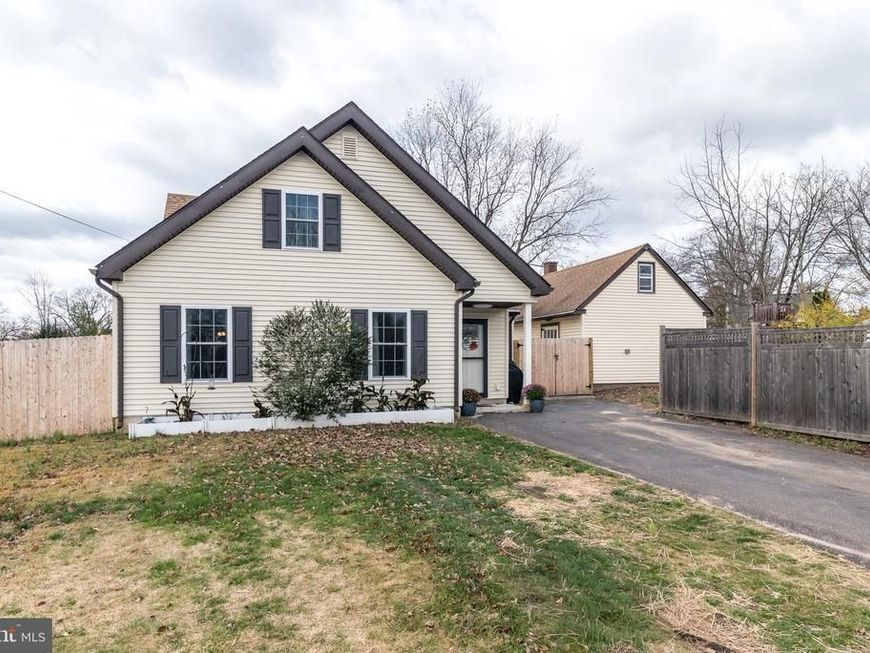 220 Pennbrook Avenue , Lansdale, PA 19446 Main Photo