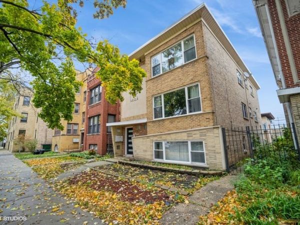 Unit 2, Chicago, IL 60618