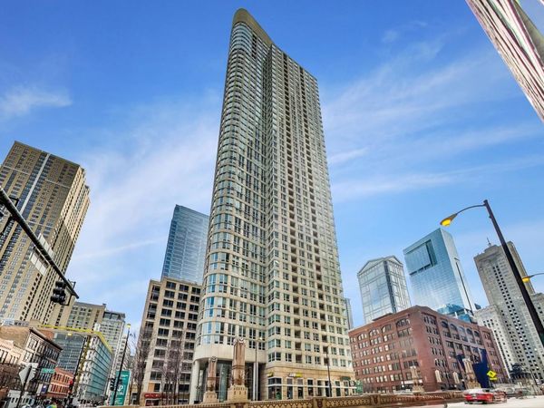 345 N La Salle Drive, Unit 902, Chicago, IL 60654