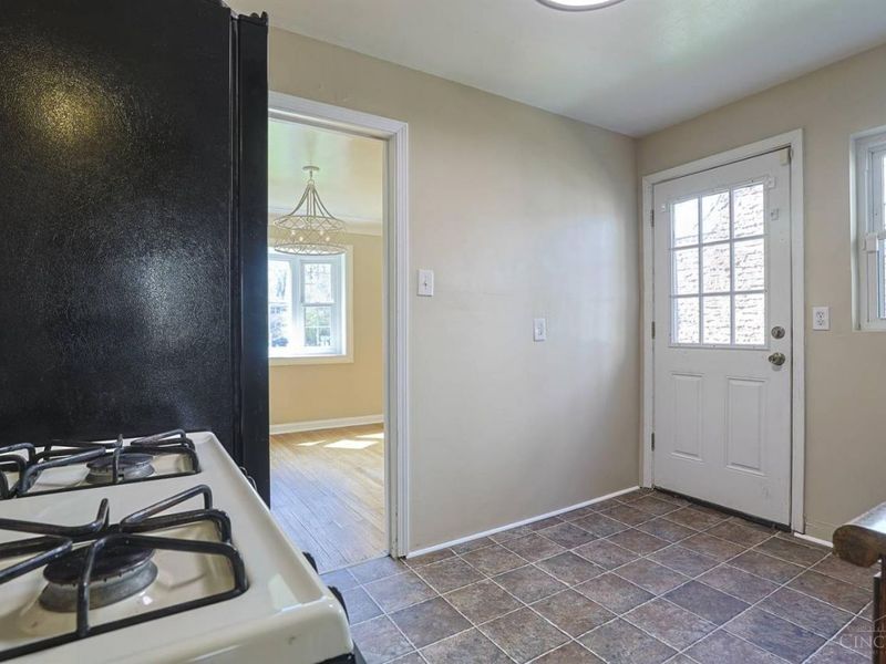 2652 Cedarbrook Drive, Golf Manor, OH 45237 Photo 16