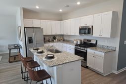 523 Havasu St. photo 4