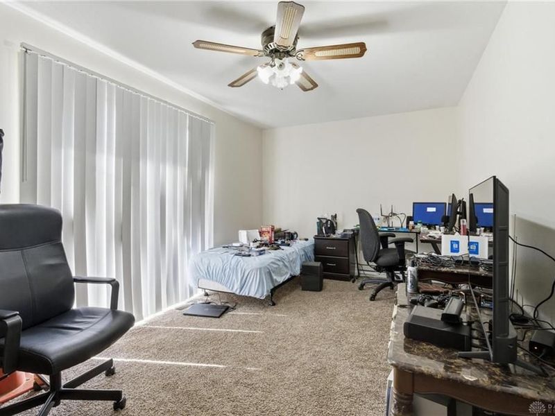 3070 Vale Drive, Kettering, OH 45420 Photo 10