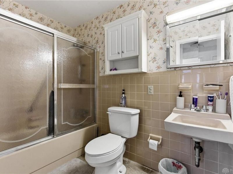 3070 Vale Drive, Kettering, OH 45420 Photo 12