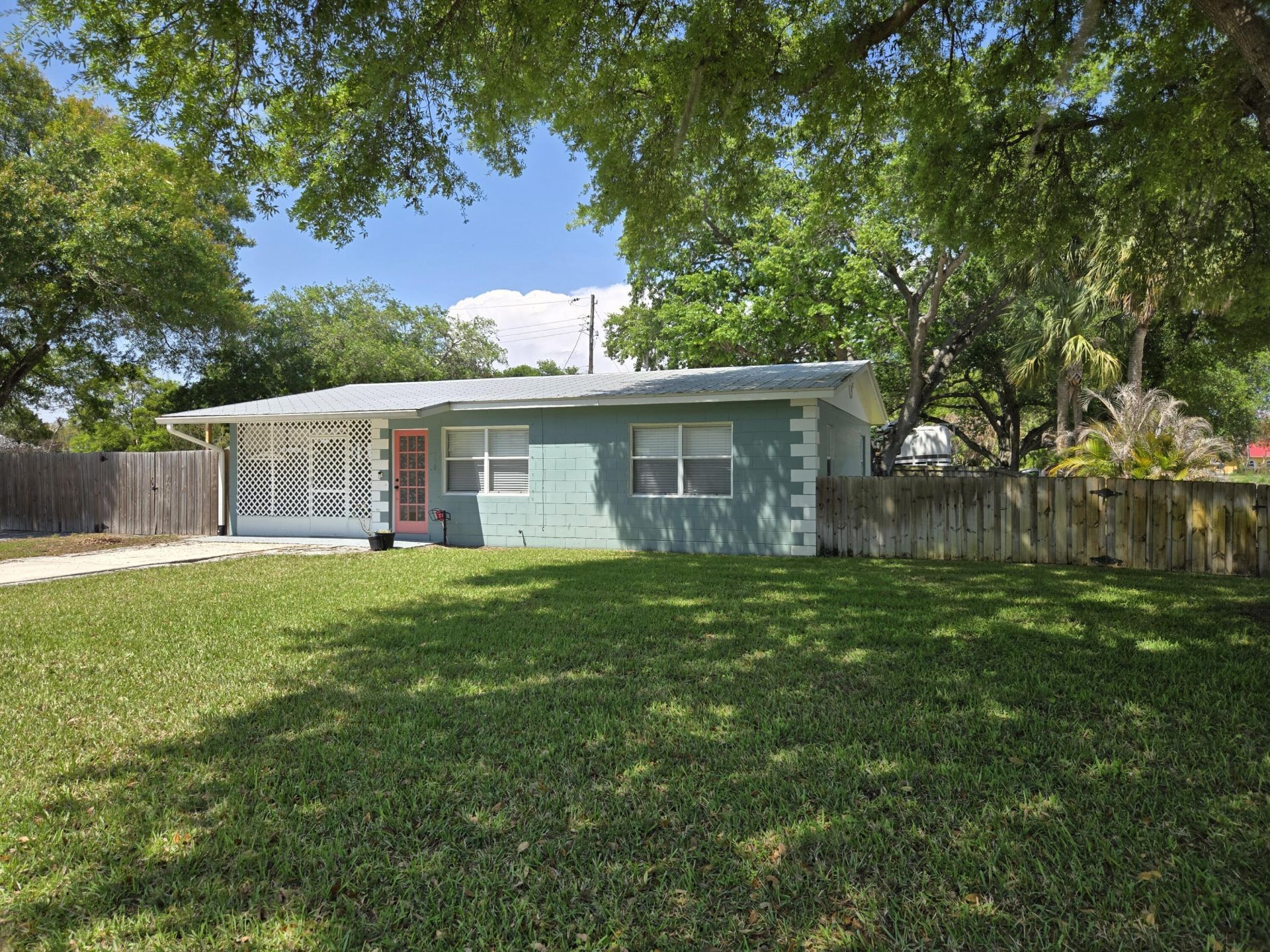 330 Barraclough Street, Fort Pierce, FL 34982 Photo