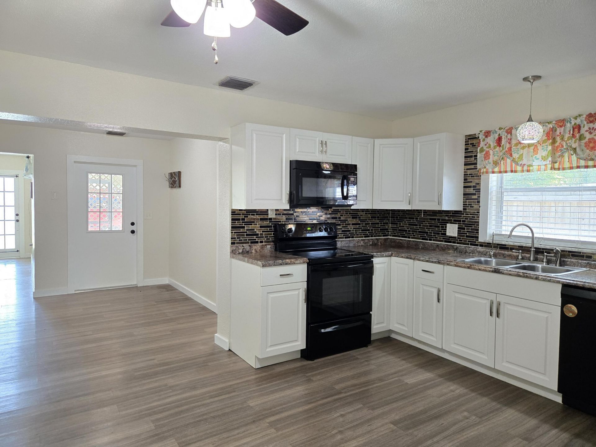 330 Barraclough Street, Fort Pierce, FL 34982 Photo