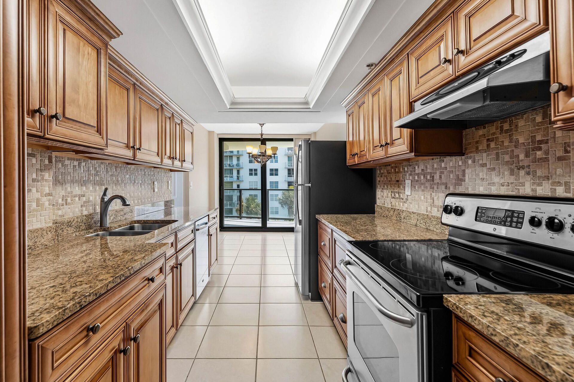 3440 S Ocean Boulevard, Unit 502s, Palm Beach, FL 33480 Photo