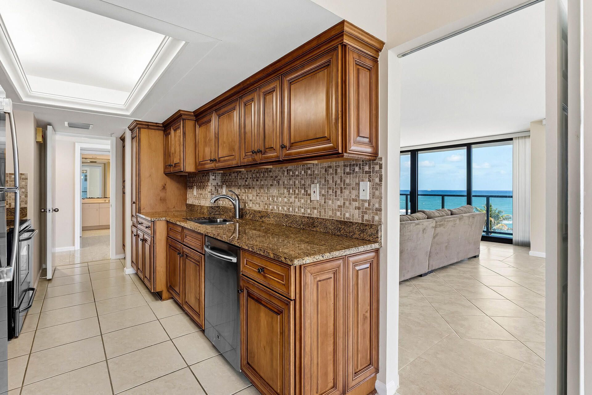 3440 S Ocean Boulevard, Unit 502s, Palm Beach, FL 33480 Photo