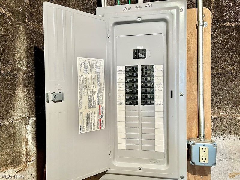 716 Grove Street, Conneaut, OH 44030 Photo 18