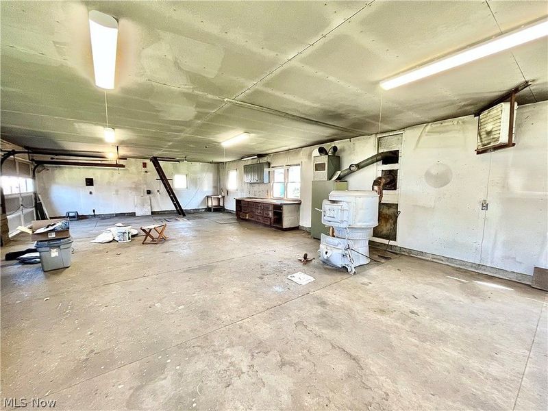 716 Grove Street, Conneaut, OH 44030 Photo 22