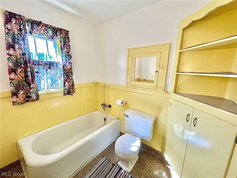 716 Grove Street, Conneaut, OH 44030 Photo 9