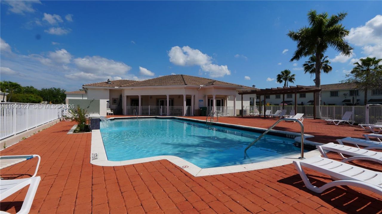 14138 SW 260th St, Unit 106, Homestead, FL 33032 Photo