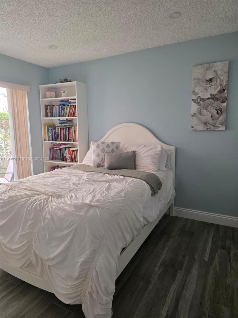 893 SW 120th Way, Davie, FL 33325 Photo