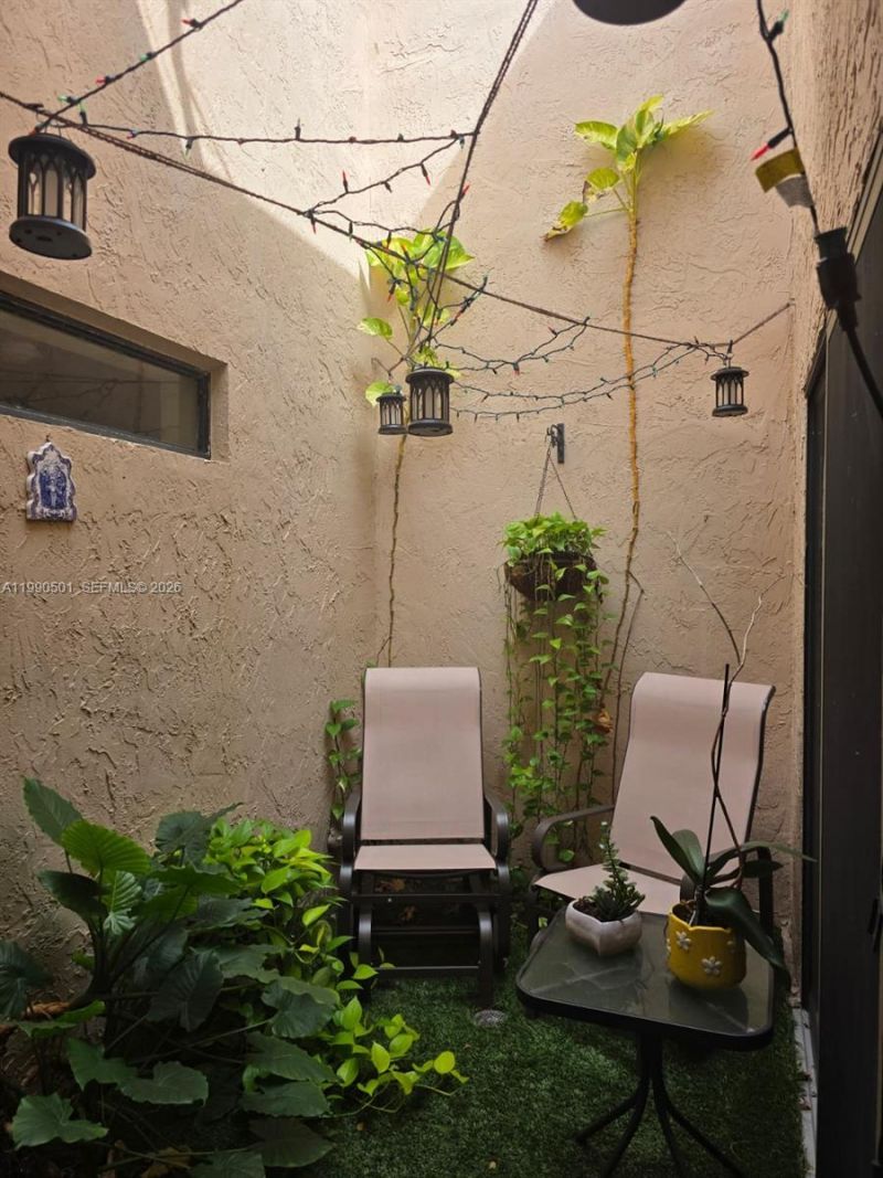 893 SW 120th Way, Davie, FL 33325 Photo