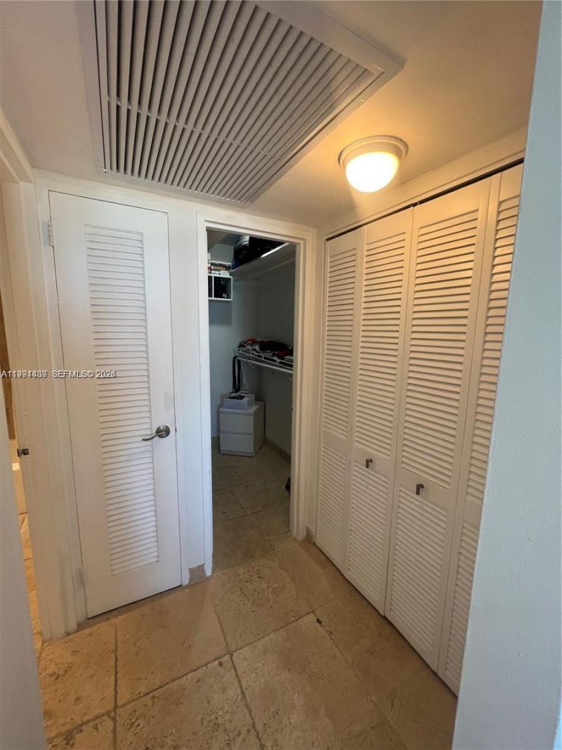 5151 Collins Ave, Unit 1035, Miami Beach, FL 33140 Photo