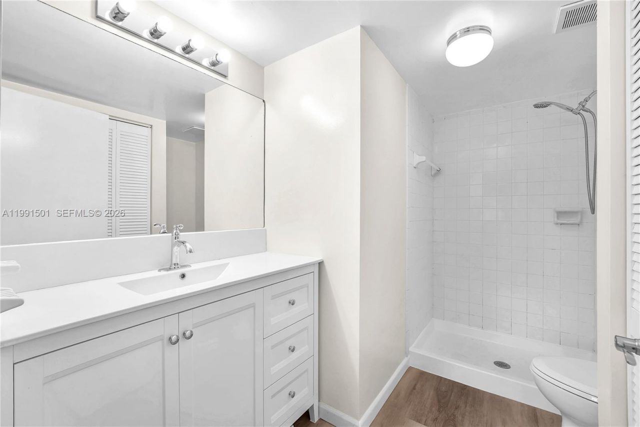 7668 SW 152nd Ave , Unit 2-107, Miami, FL 33193 Photo