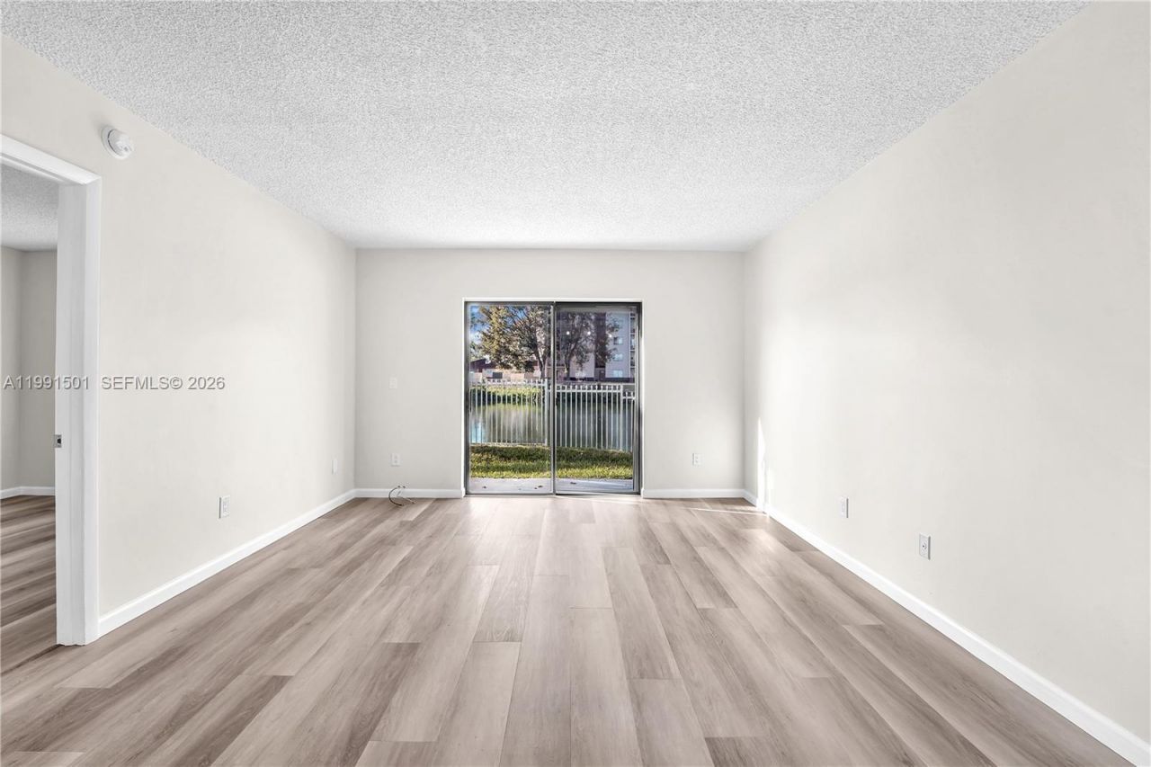 7668 SW 152nd Ave , Unit 2-107, Miami, FL 33193 Photo