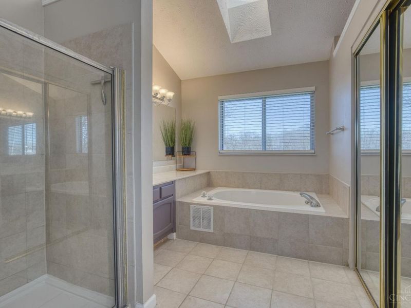 2483 Carriagegate Lane, Deerfield Twp., OH 45039 Photo 22