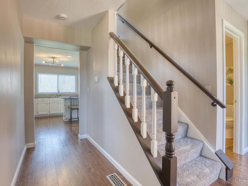 2483 Carriagegate Lane, Deerfield Twp., OH 45039 Photo 3