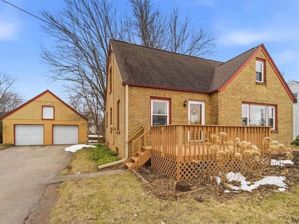 1127 W NORTHLAND AVENUE, Appleton, WI 54914