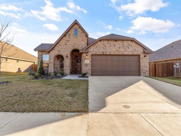 117 Cheryl Drive , Keene, TX 76059